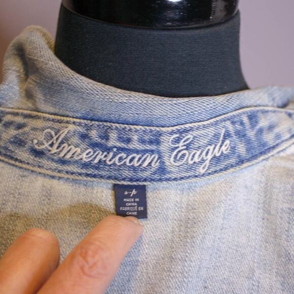 American Eagle Denim Jacket Tribal Tapestry Weave Back Aztec Southwest - Picture 5 of 5